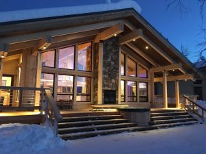 HR 36 Exterior Tordrillo Mountain Lodge 2