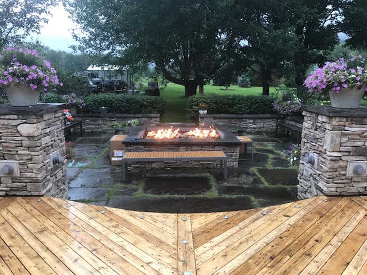 Luxury, Custom Outdoor Fire Tables Acucraft Fireplaces