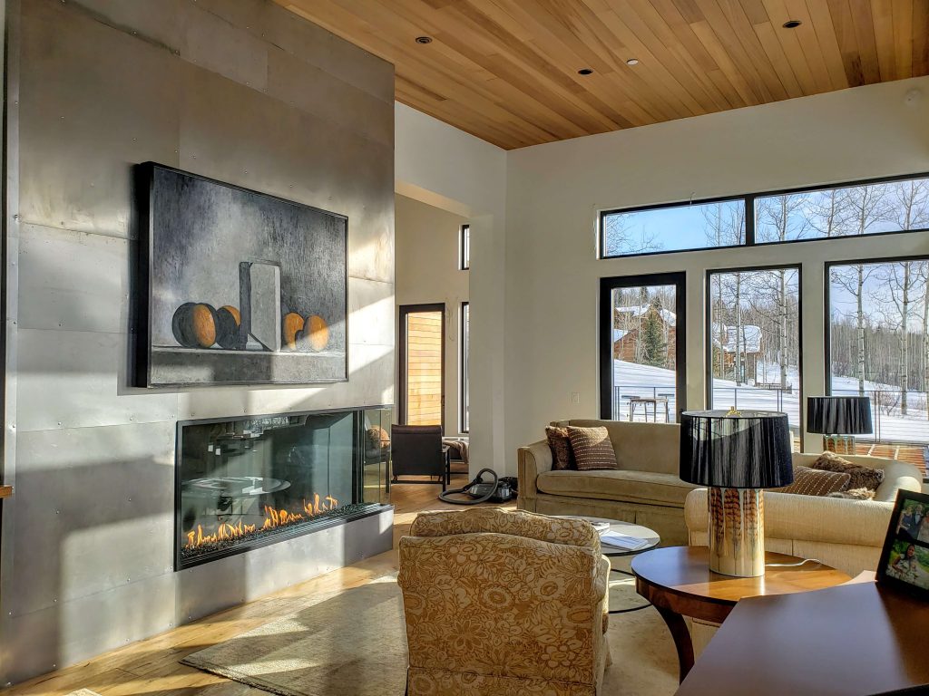 Acucraft Custom Linear with Right viewing area and glass media