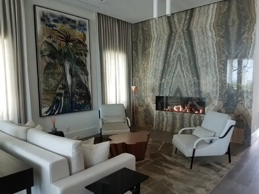 Acucraft-Custom-Gas-See-Through-Fireplace