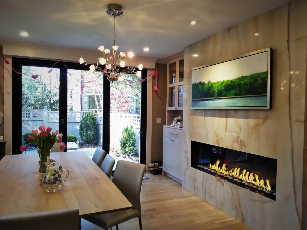 Signature 6' Single Sided Linear Gas Fireplace with River Rock-04