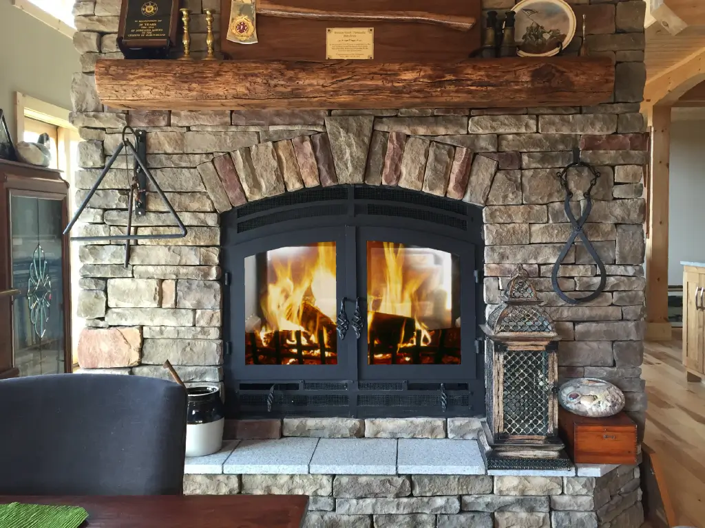 Acucraft Hearthroom 36 See-Through Wood Fireplace 02